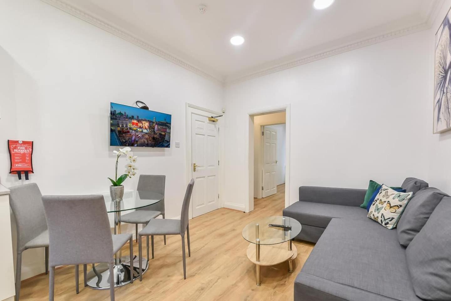 2 Bed Piccadilly Apartment 2 Londyn Zewnętrze zdjęcie