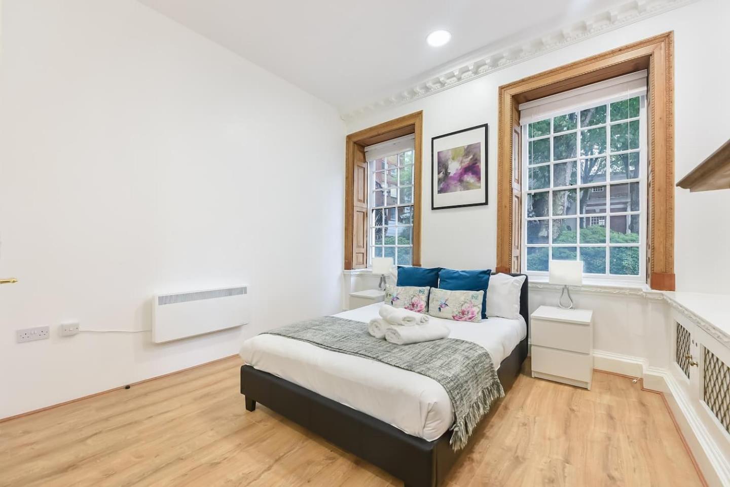 2 Bed Piccadilly Apartment 2 Londyn Zewnętrze zdjęcie
